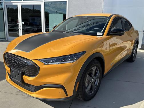 2023 Ford Mustang Mach-E Select