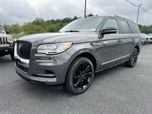 2022 Lincoln Navigator Black Label