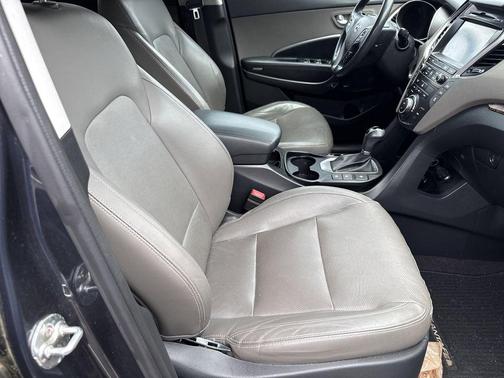 Night Sky Pearl 2017 Hyundai SANTA FE SE Ultimate