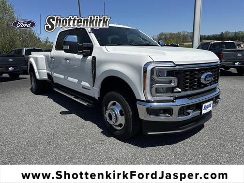 2023 Ford F-350 Lariat