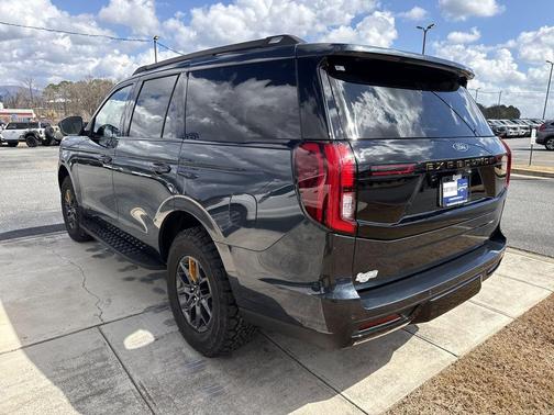 2025 Ford Expedition Tremor