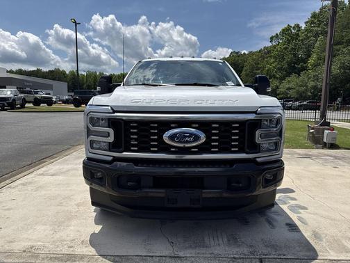 Star White Metallic Tri-Coat 2024 Ford F-350 King Ranch