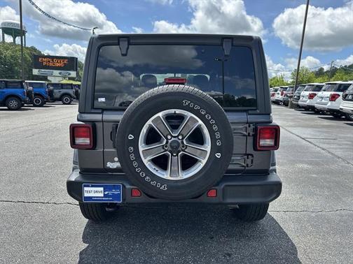 2019 Jeep Wrangler Unlimited Sahara