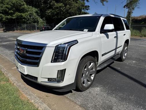 2017 Cadillac Escalade Luxury