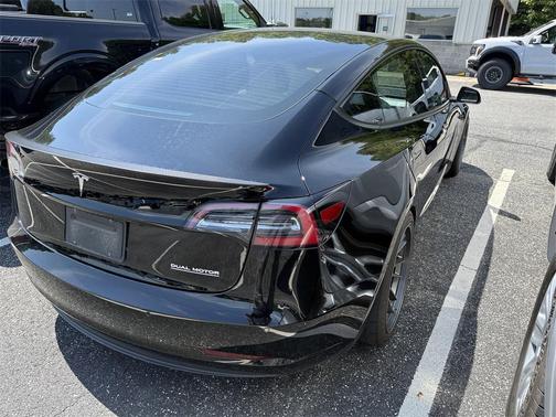 2022 Tesla Model 3 Performance