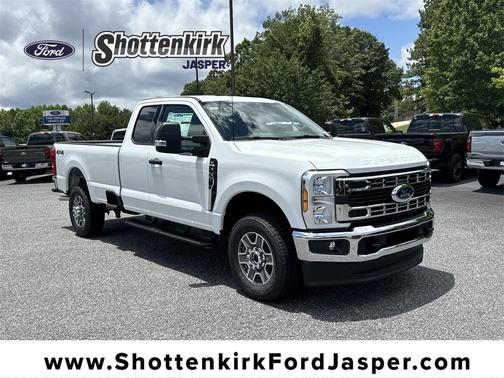 2025 Ford F-350 XLT