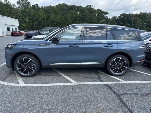 2025 Lincoln Aviator Reserve AWD