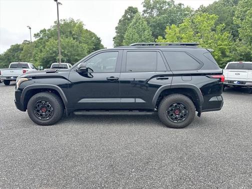 2025 Toyota Sequoia Base