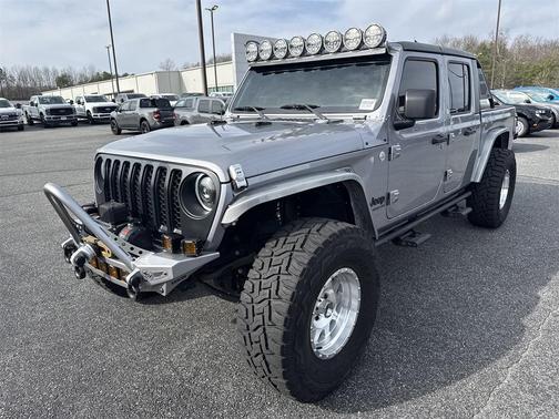2020 Jeep Gladiator Sport S
