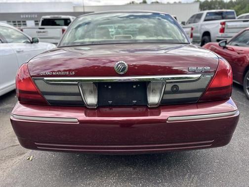 2010 Mercury Grand Marquis LS