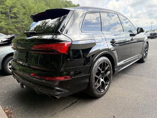 2025 Audi SQ7 4.0T Premium Plus