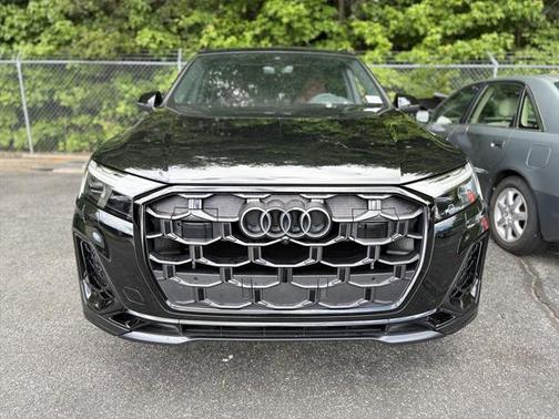 2025 Audi SQ7 4.0T Premium Plus