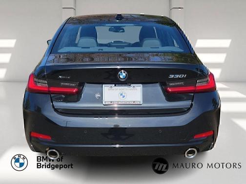 2025 BMW 330 i xDrive
