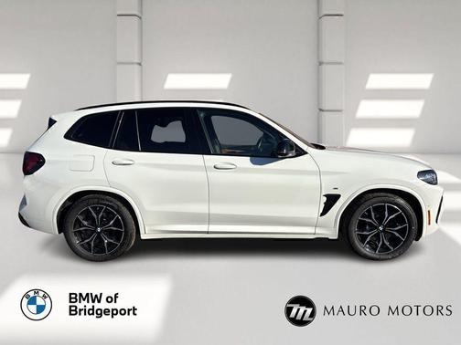 2022 BMW X3 M40i