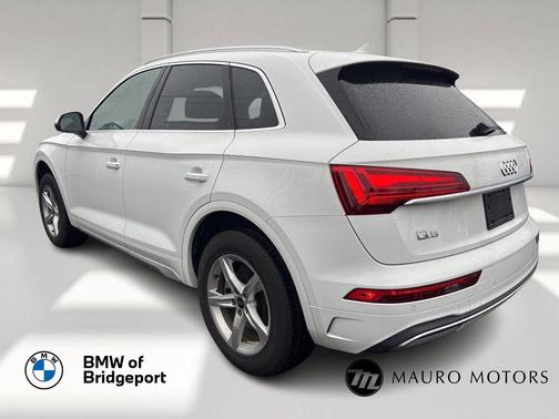 2022 Audi Q5 40 Premium
