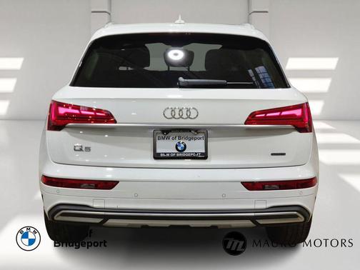 2022 Audi Q5 40 Premium