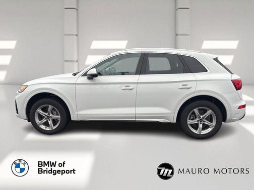 2022 Audi Q5 40 Premium