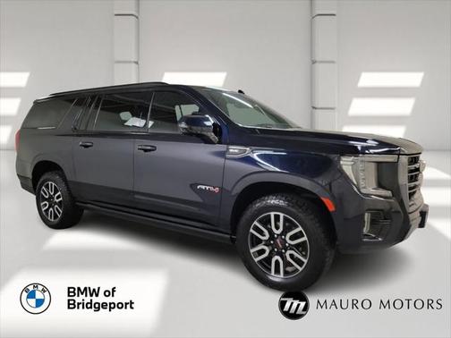 2023 GMC Yukon XL 4WD AT4