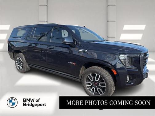 2023 GMC Yukon XL 4WD AT4