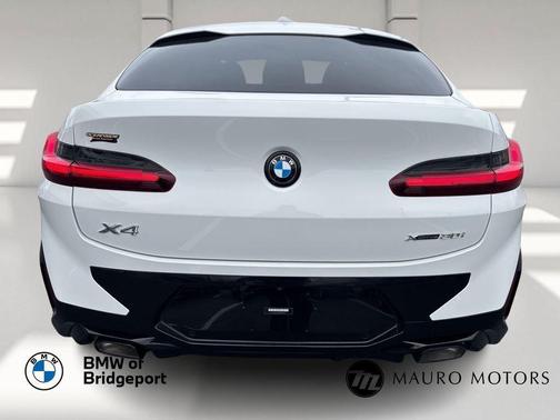 2023 BMW X4 xDrive30i