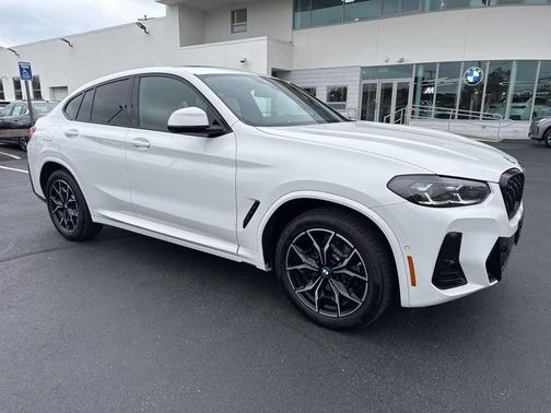 2023 BMW X4 xDrive30i