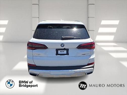 2022 BMW X5 PHEV xDrive45e