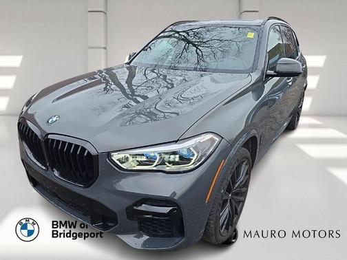 2022 BMW X5 M50i