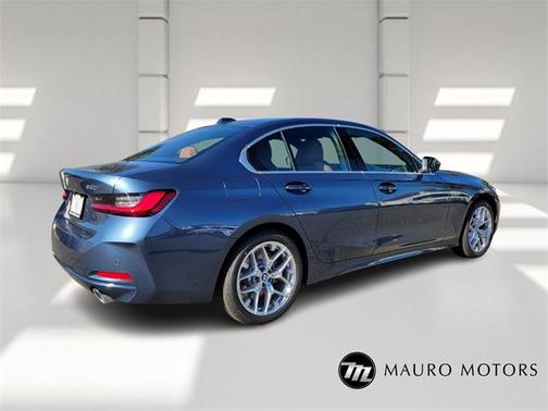 2025 BMW 330 i xDrive