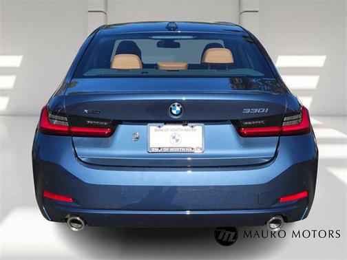 2025 BMW 330 i xDrive