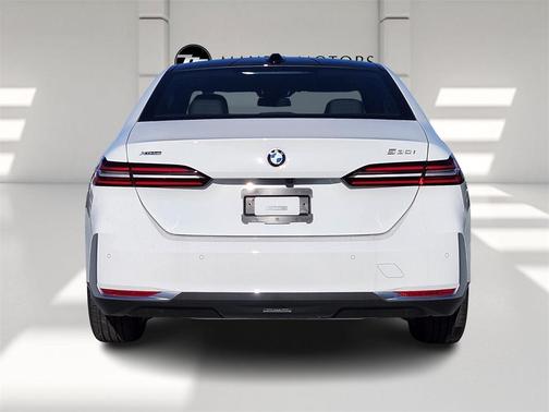 2024 BMW 530 i xDrive