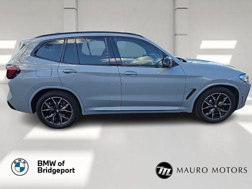 2024 BMW X3 M40i
