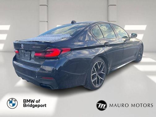 2023 BMW M550 