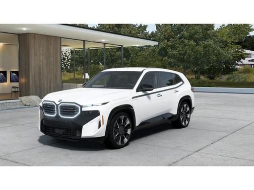 2025 BMW XM 