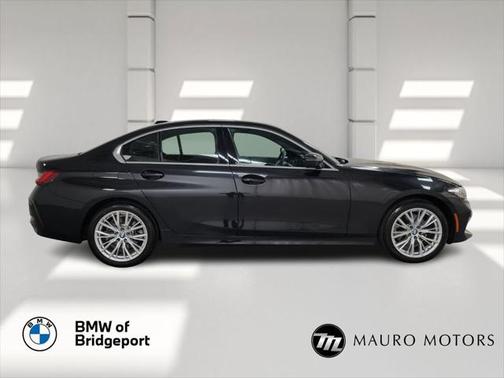 2024 BMW 330 i xDrive
