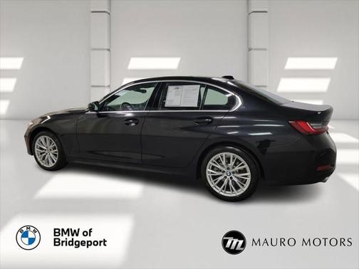 2024 BMW 330 i xDrive