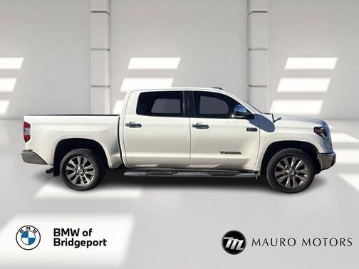 2015 Toyota Tundra SR5