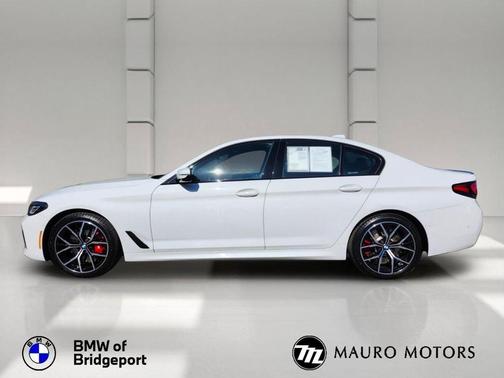 White 2023 BMW 540 i xDrive