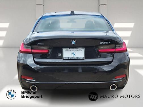 2025 BMW 330 i xDrive