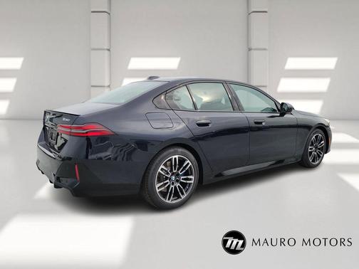 2026 BMW 530 i xDrive