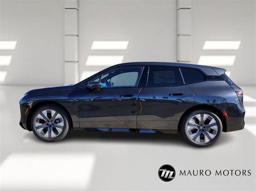 2026 BMW iX xDrive45