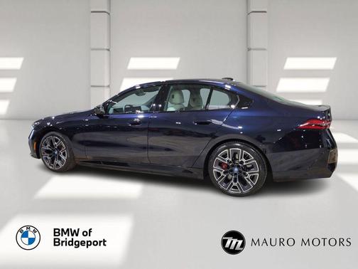 2024 BMW i5 M60