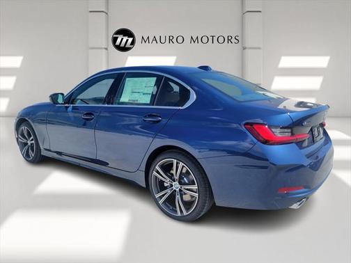 2024 BMW 330 i xDrive