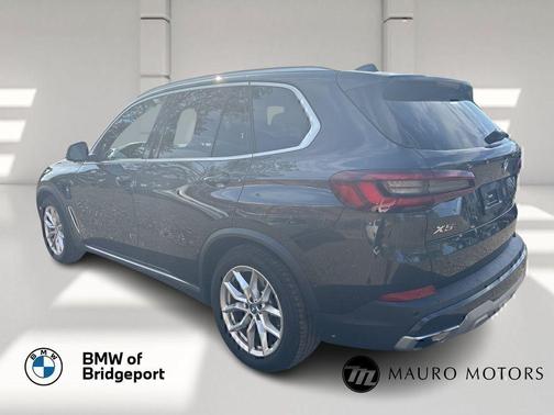 2022 BMW X5 PHEV xDrive45e