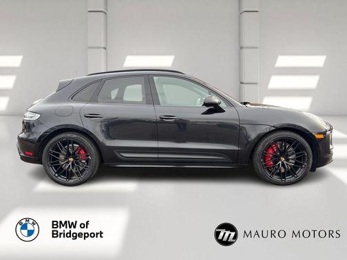 2022 Porsche Macan GTS