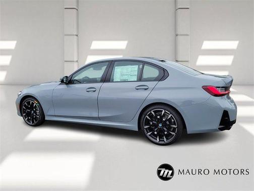 2026 BMW 330 i xDrive