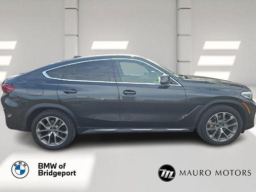 2023 BMW X6 xDrive40i