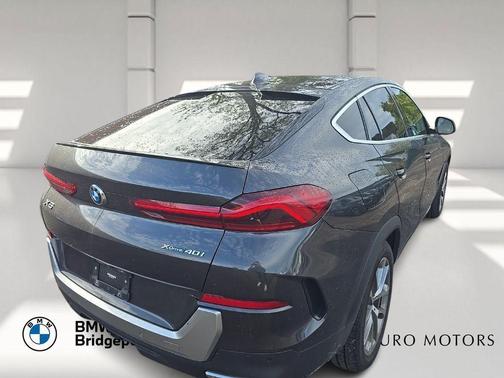 2023 BMW X6 xDrive40i
