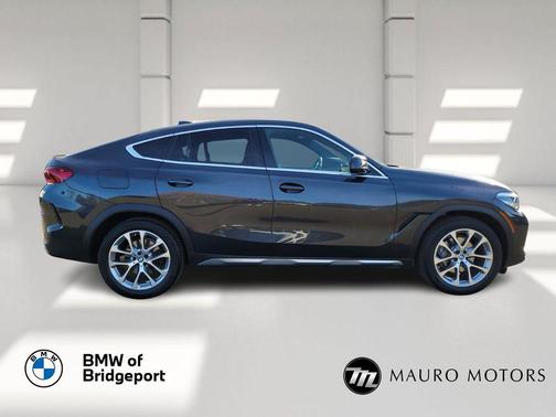 2023 BMW X6 xDrive40i