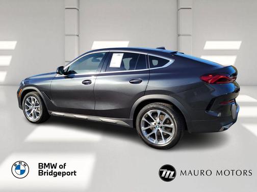 2023 BMW X6 xDrive40i