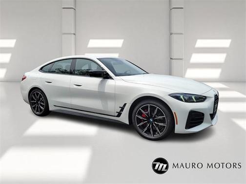 2025 BMW M440 i xDrive